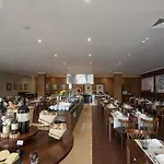 Gale Hotel