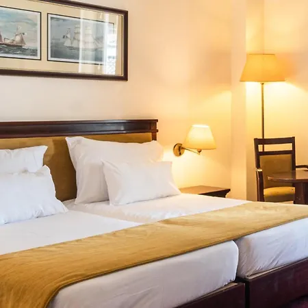 Gale Hotel